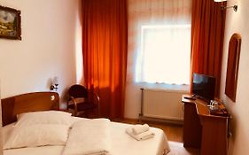 Hotel Poenita
